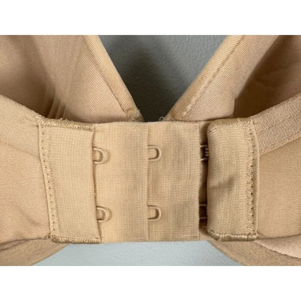 Wacoal 34C Amazing Assets Contour Underwire Lined Nude Bra 853220